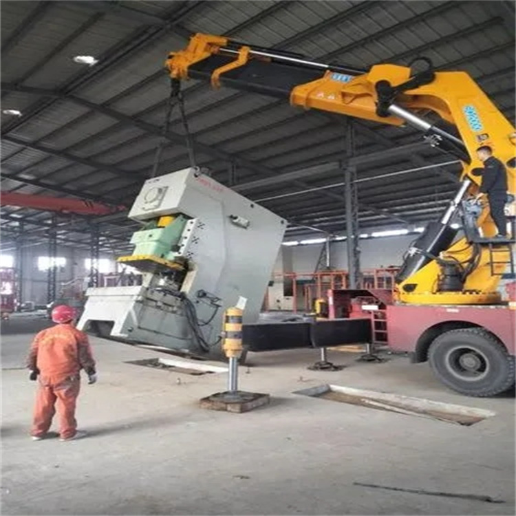 福清80吨折臂吊车出租附近电话