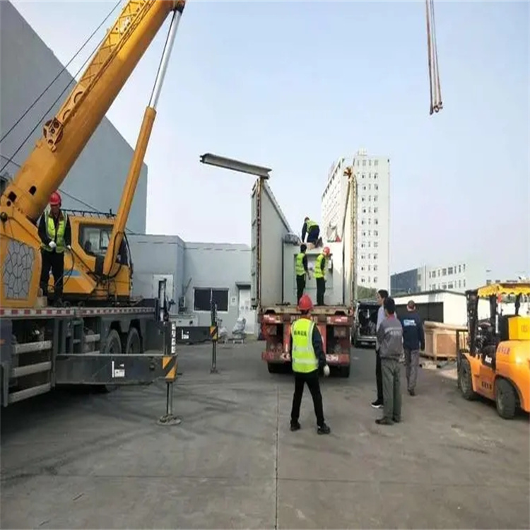 福清如何找到附近的吊车救援服务