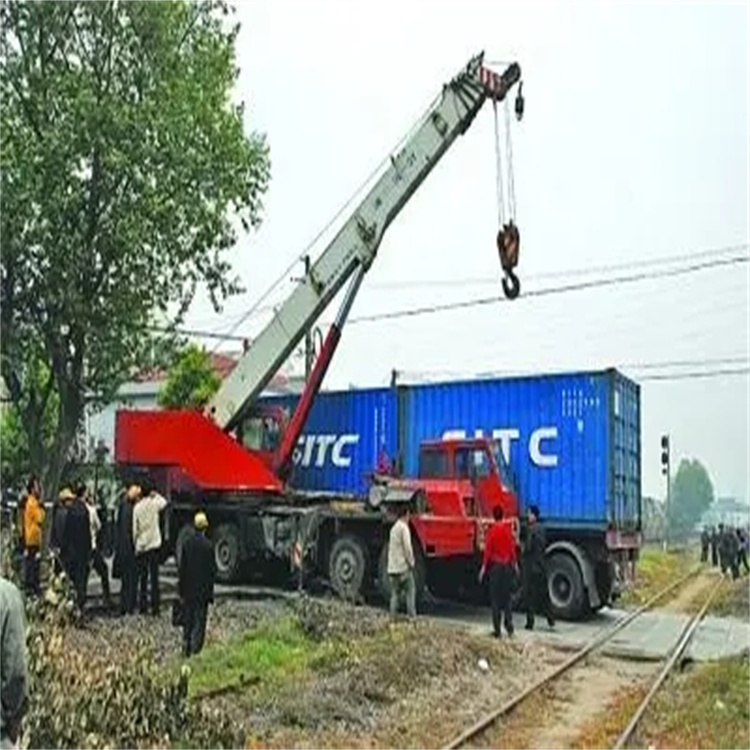 福清如何快速找到附近的吊车救援公司