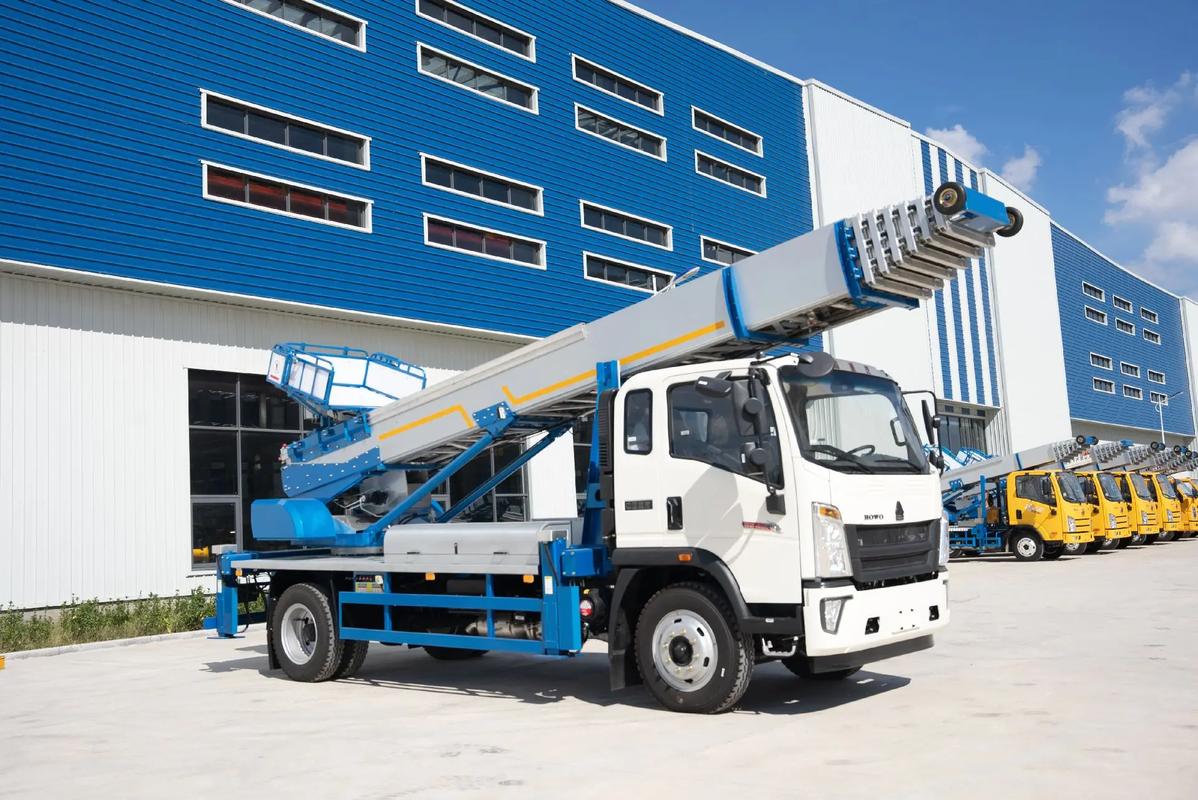 福清出租云梯车高空作业车 建筑垃圾搬运