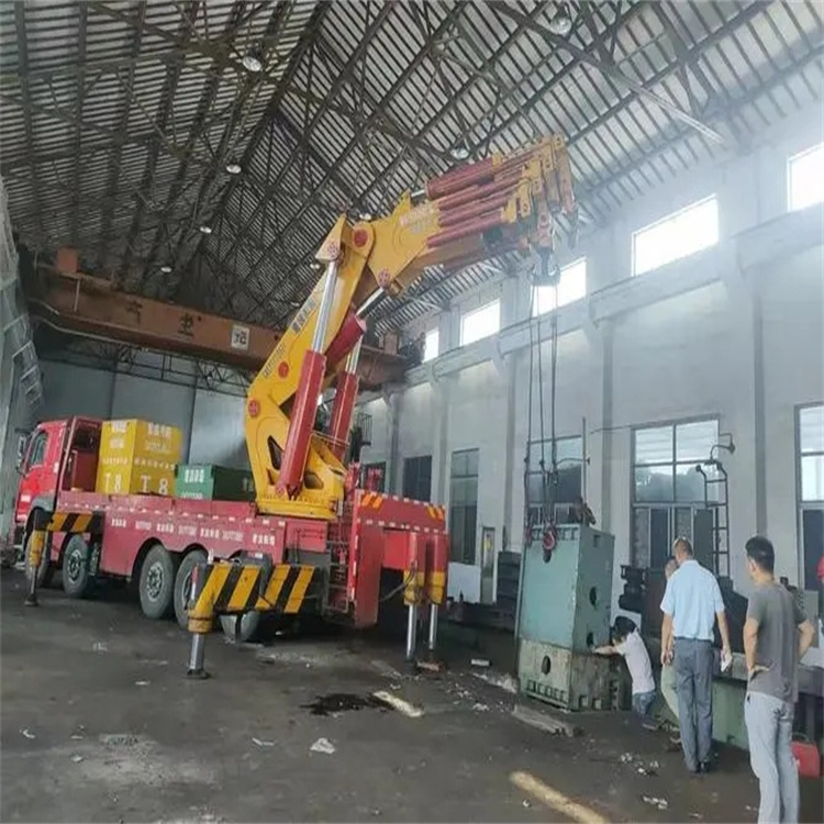 福清山区地形租赁哪种吊车最合适？