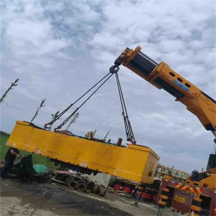 福清随车吊吊集装箱怎么吊